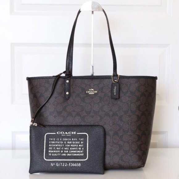 Coach City Tote In Signature Canvas and Black Reversible With Pouch - Picture 3 of 3
